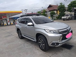 รถใหญ่ suv 7 ที่นั่ง